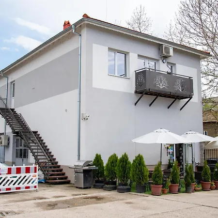 за гости-фотинова Apartmán Popovo