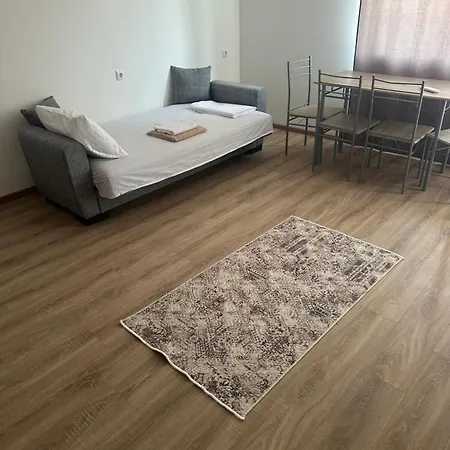 за гости-фотинова попово Apartment