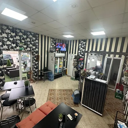 за гости-фотинова попово Apartament *