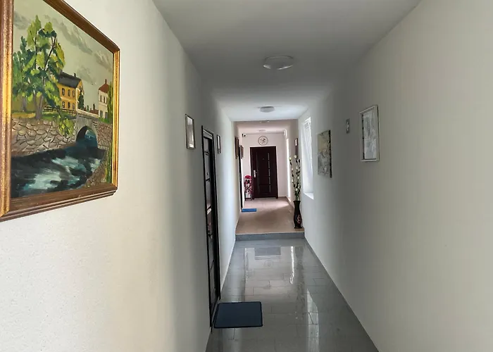 за гости-фотинова попово Apartmán