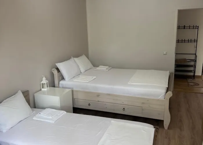 за гости-фотинова попово Apartamento Bunzareto